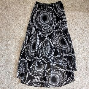 Hi-Low black and white chiffon skirt